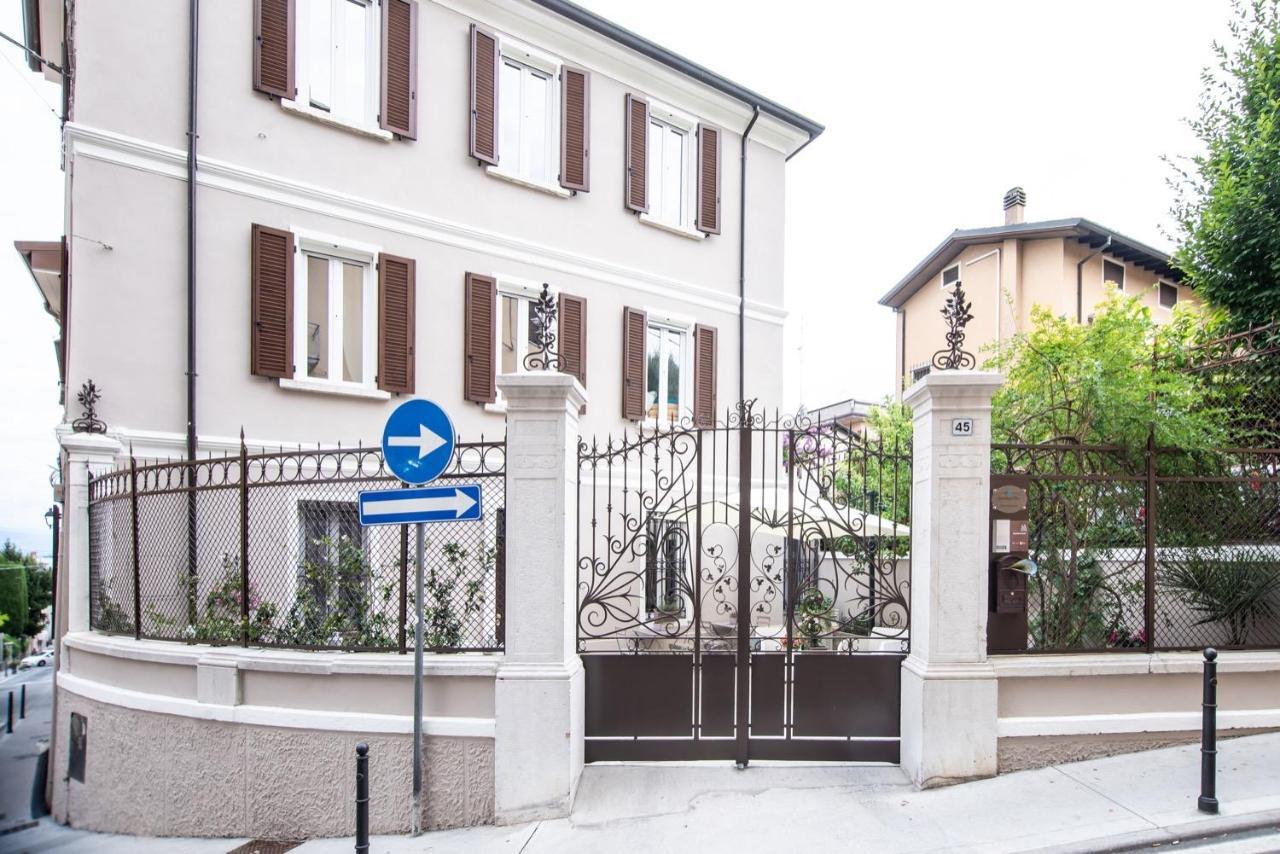 Residenza Elisa Couette-café 2*